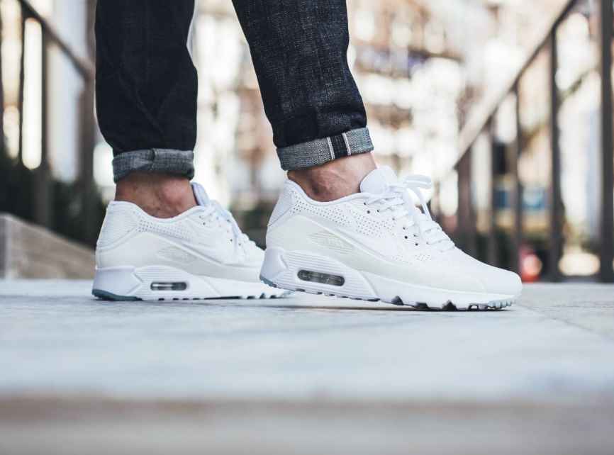 Nike Air Max Spor Ayakkabı en ucuz hangi sitede
